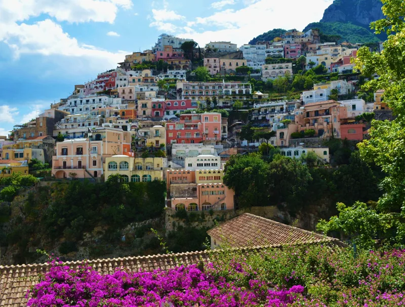 Buying in Italy, October 2026: catalogue prices explained